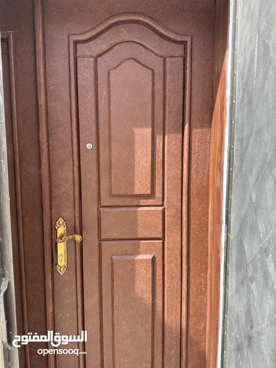 بيت مستقل مكون من طابق ارضى و تسوية للبيع على دونم أرض - الكرك / ابو حمور - بجانب مديرية الزراعة