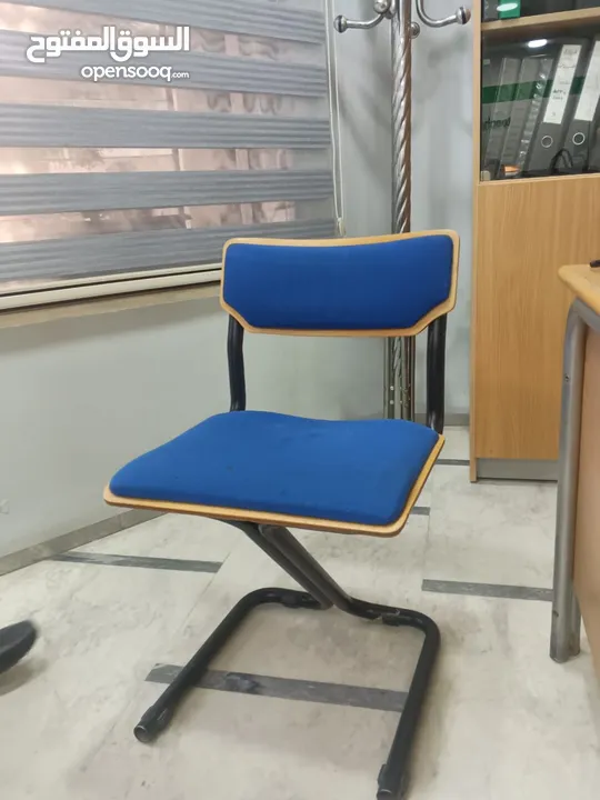 كراسي مدرسية