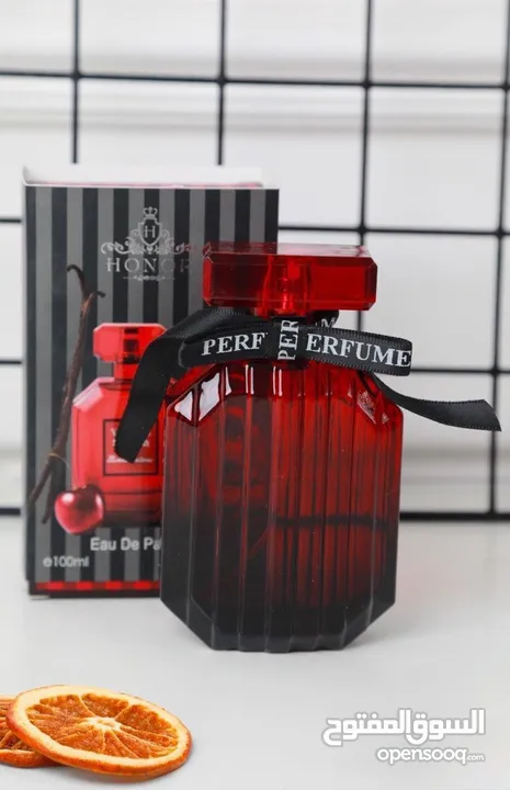 30 نوع من عطر Aphrodite