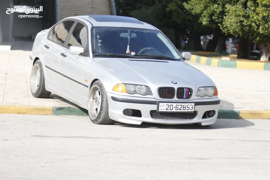 BMW E46 للبيع او البدل ع سياره حديثه