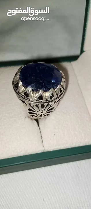 مجموعه خواتم فضة مشكلة  اكثر من 30 خاتم عيارات الفضة 925 و 990 و 1000 خواتم مع شهادات صياغات مشكلة