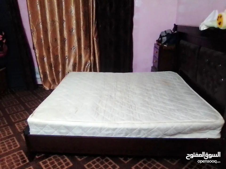للبيع سرير نوم خشب بحالة الوكاله  مستعمل لون بني المفرق‏‪