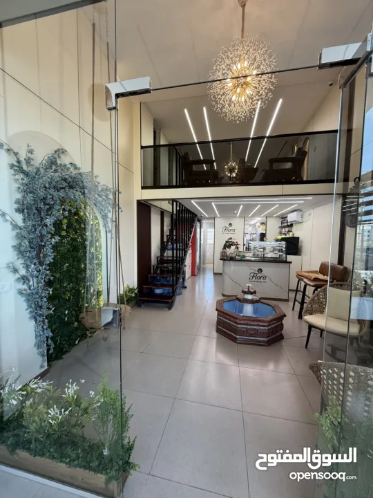 مطعم وكافي للبيع بيرزيت بجانب الجامعة