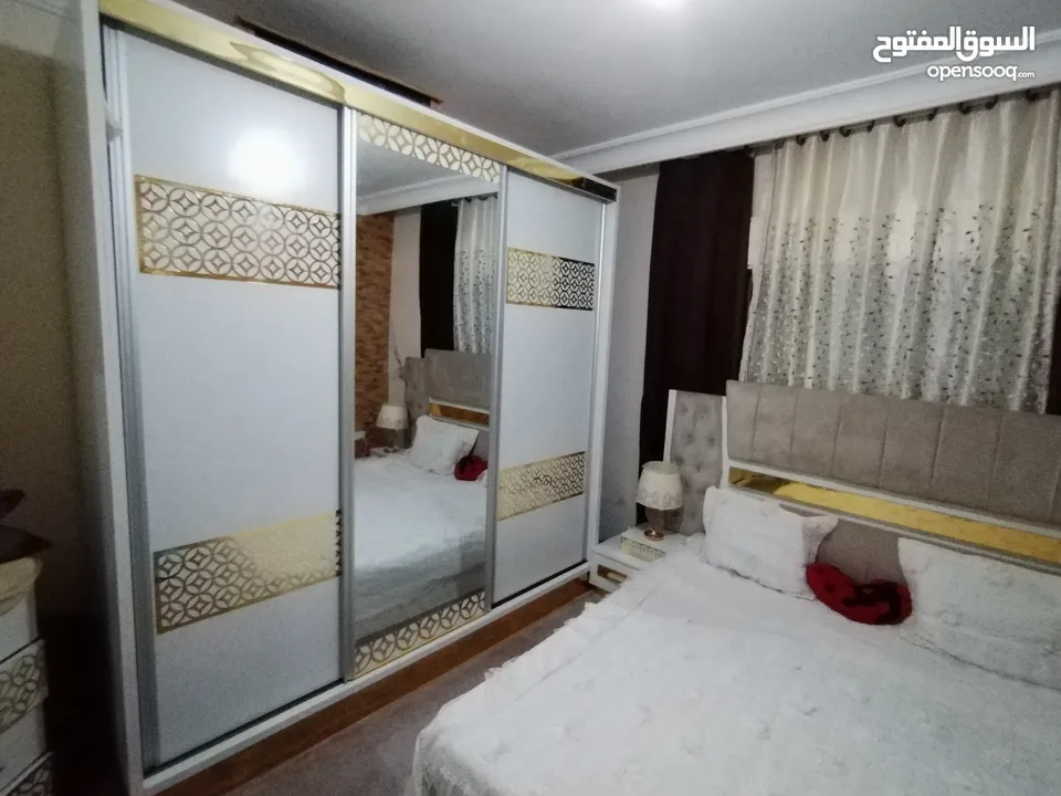 غرفه نوم استعمل خفيف الاتي 18 مع فرشه
