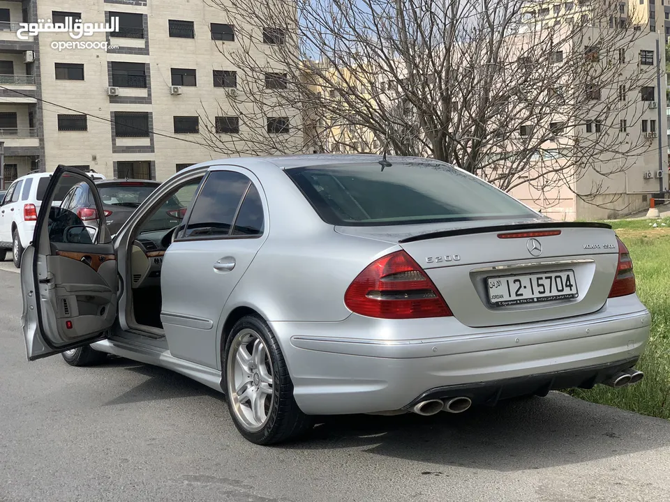 مرسيدس E200 kompressor