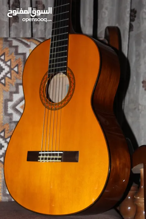 Classical guitar yamaha c70