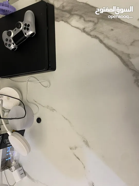 مكتب بيرفع و بينزل قابل للتعديل