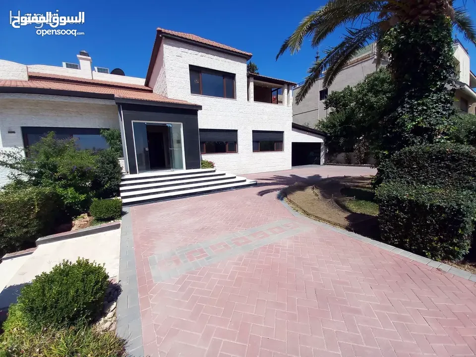 فيلا غير مفروشة للإيجار 486م2 ( Property 17355 ) سنوي فقط