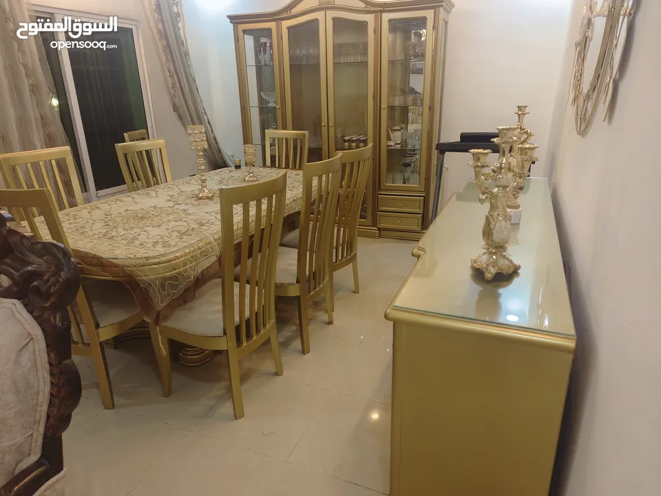 غرفه سفره ملوكي راقيه  ما شاء الله خشب صولد