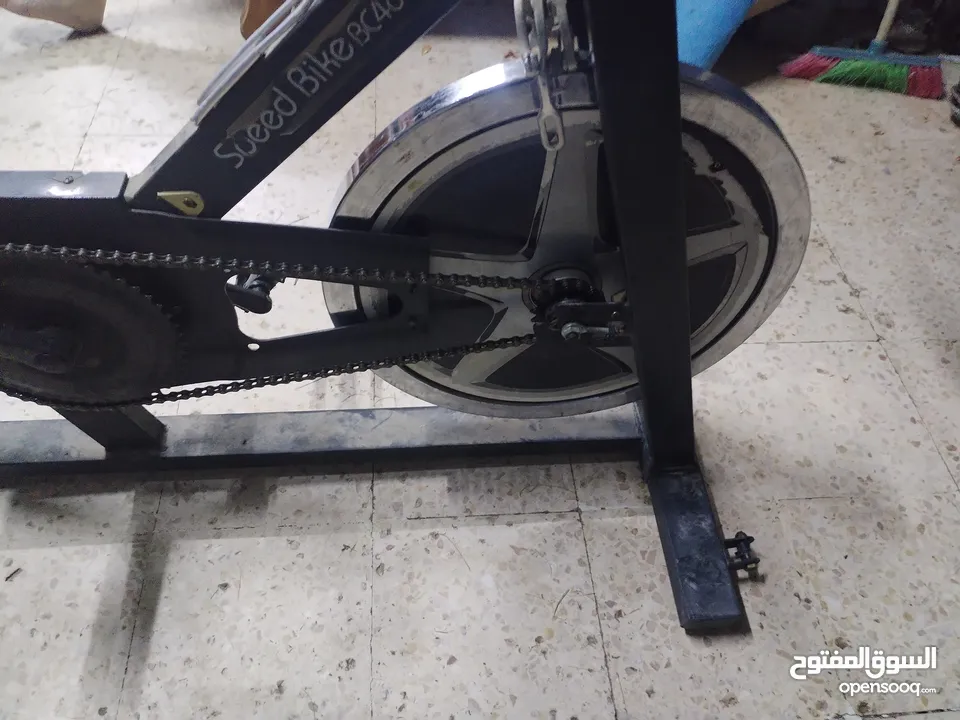 بسكليت رياضة بيتي شغال فقط 25 دينار
