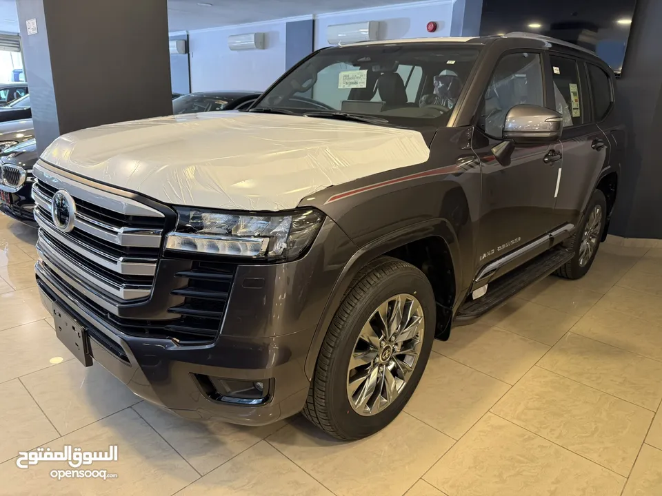 Toyota lanc cruiser gxr 2025 زيرو وارد و كفالة الوكيل