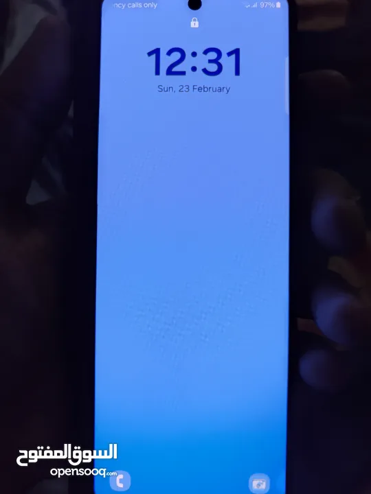 Samsung galaxy fold 3  5G  ( 256 storage ) in good condition ( inside display is not working)