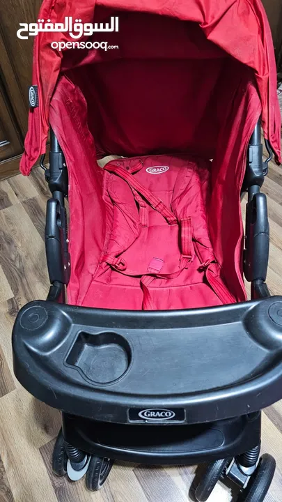 عرباية اطفال مع كوت نوع Graco