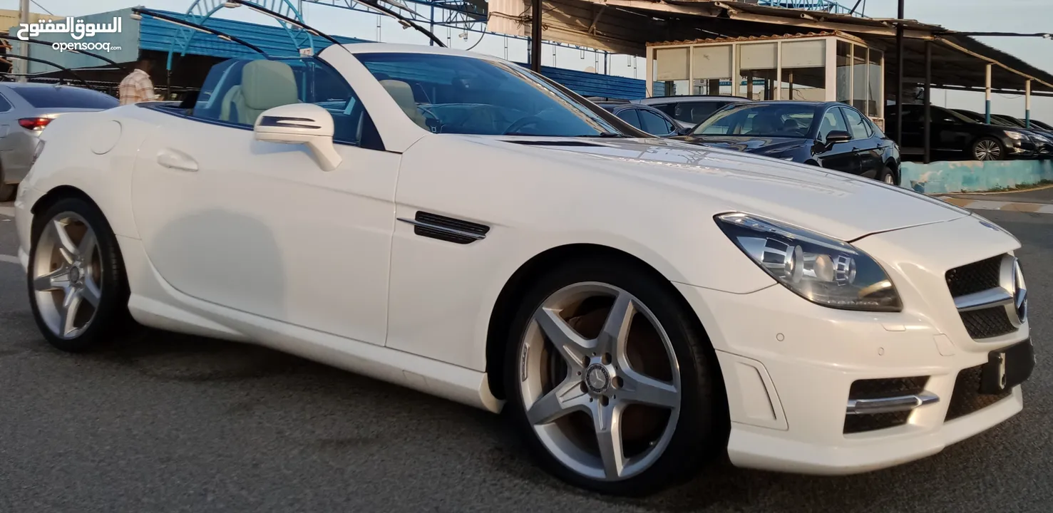 Mercedes-Benz SLK 200 V4 1.8L Model 2015