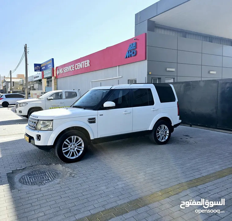 للبيع لاندروفر LR4 وكالة عمان   For sale Land Rover LR4, Oman agency