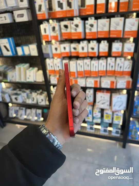 IPHONE 13 (128GB) USED LIKE NEW /// ايفون 13 128 جيجا مستعمل بحاله الجديد كفاله سنتين من فليك