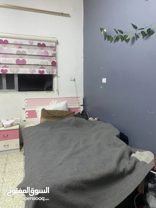 غرفه نوم بناتي  حاله جديده
