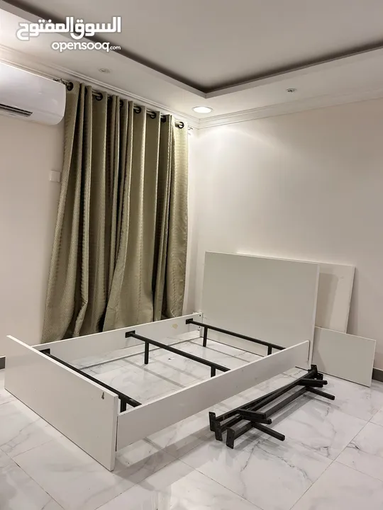 اسره للبيع بقيمة 20 رع فقط White bed for sale 20OMR