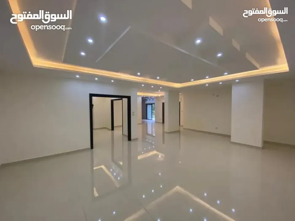 شقة فاخرة جديدة لم تسكن بعد