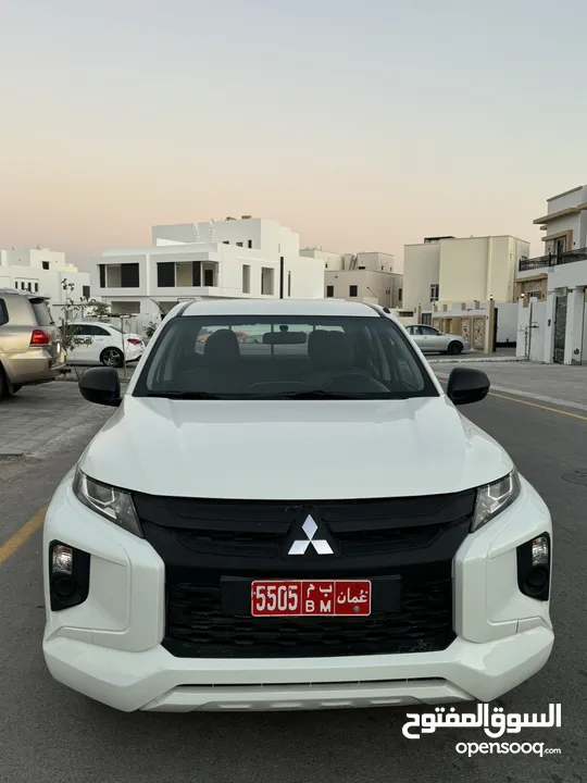 مستبيشي L200 نضيف