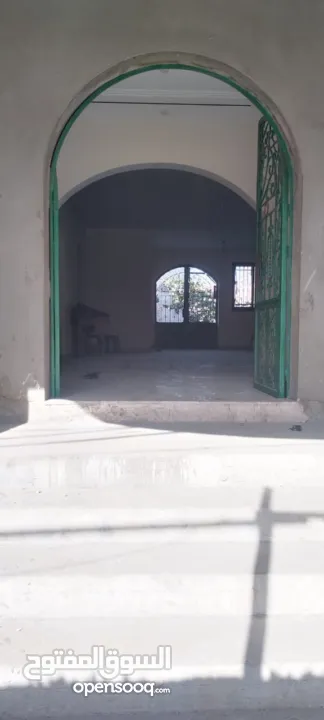 منزل للبيع فيلا طابقين الطابق الاول مشطب