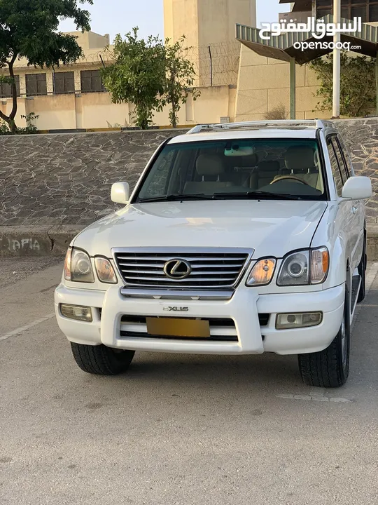 لكزس LX470 موديل 2005