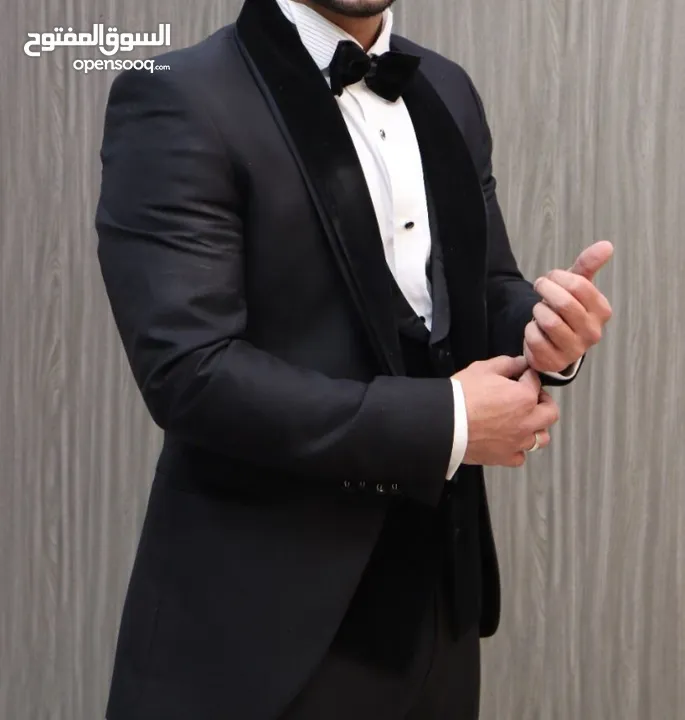 بدلة تكسيدو 2023