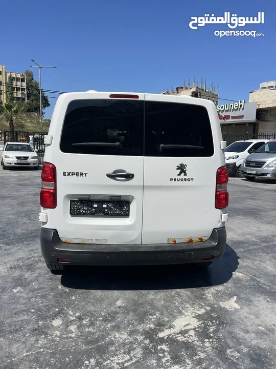 بيجو اكسبرت 2018
