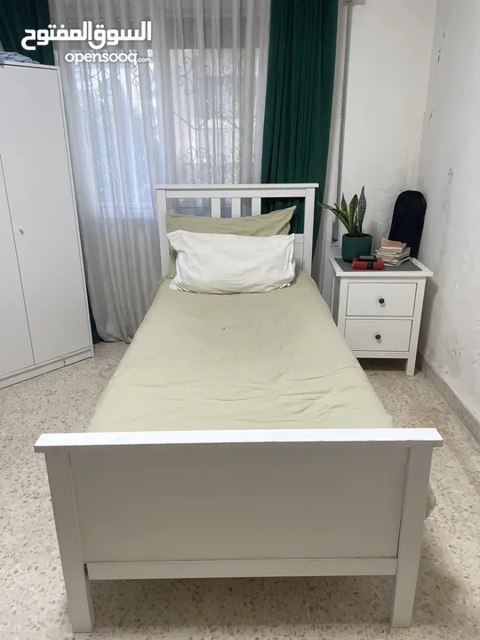 IKEA HEMNES single bed (90x200) WITHOUT  mattress