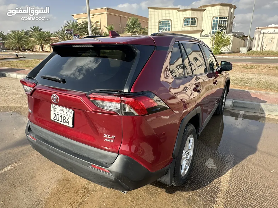 Toyota Rav 4 XLE 2021