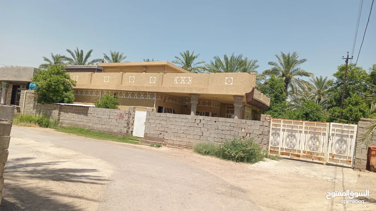 بيت للبيع منطقه المدائن خلف الاقواس