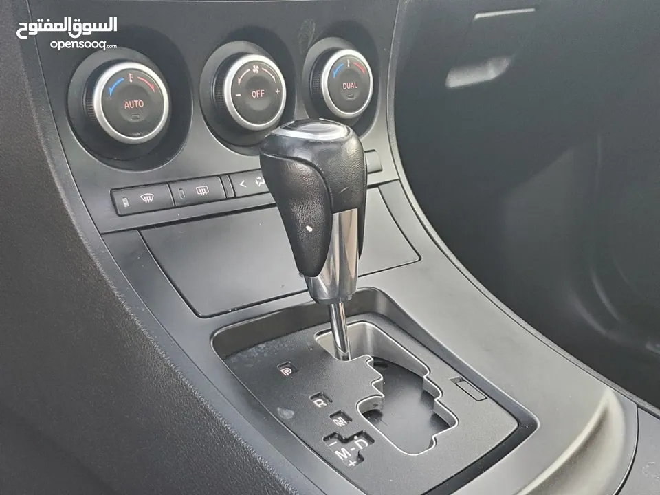 مازدا 3 زوووم موديل 2013 فل كامل مع الفتحه بأعلى صنف ومواصفات من فئتها  MAZDA 3 ZOOM MODEL 2013