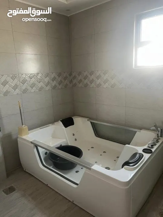 للبيع بيت ريفي تشطيب سوبر ديلوكس منطقة دحل (المدور) شرق جرش