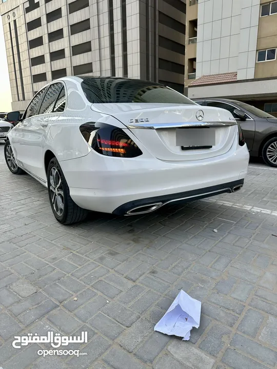 MERCEDES BENZ C300 HIGH LINE