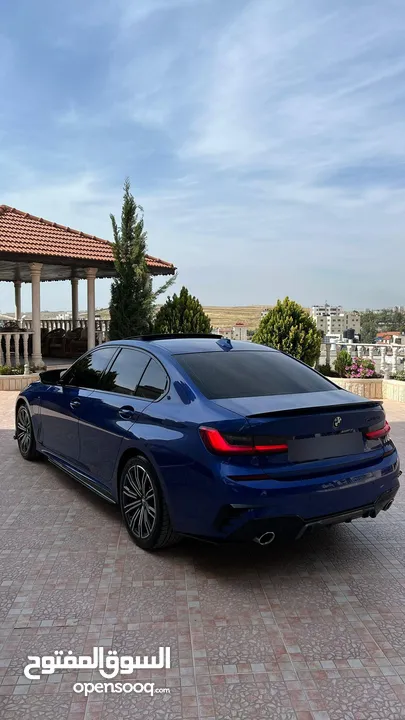 BMW 330e /// M Package