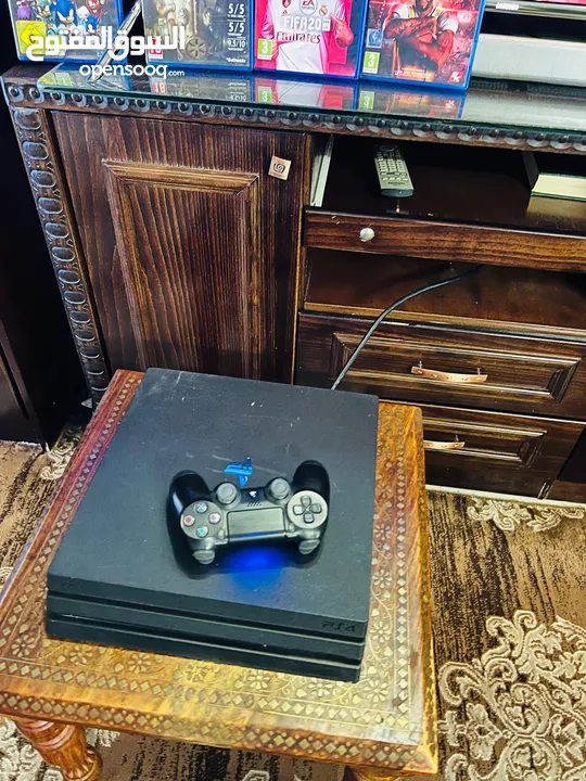 Playstation 4 Pro  بلاستيشن 4 برو
