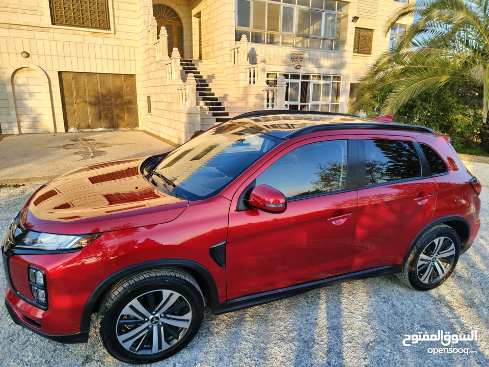 الوحش الياباني الفخم والانيق Mitsubishi ASX  2022 باللون المميز وبوضع الشركة