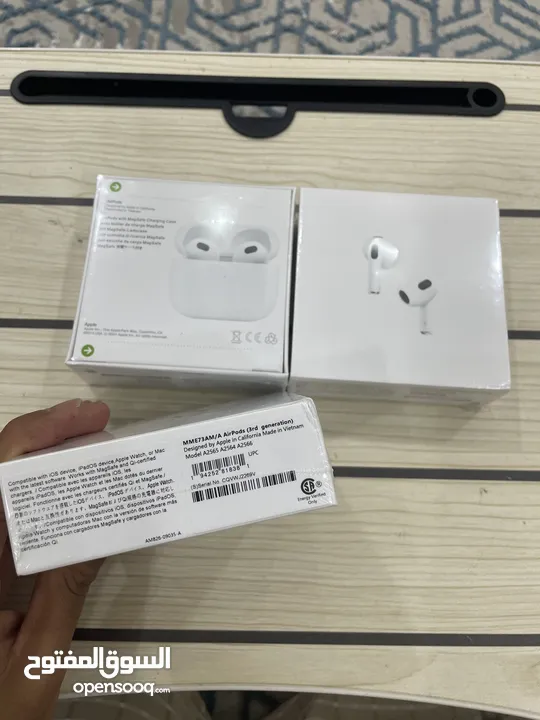 سماعات أبل Airpods pro 2   Airpods 3 ايربودز