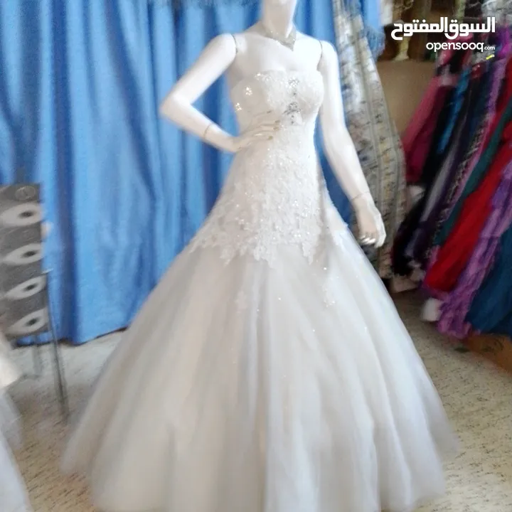ازياء بدل خطبه وسواري وعرايس