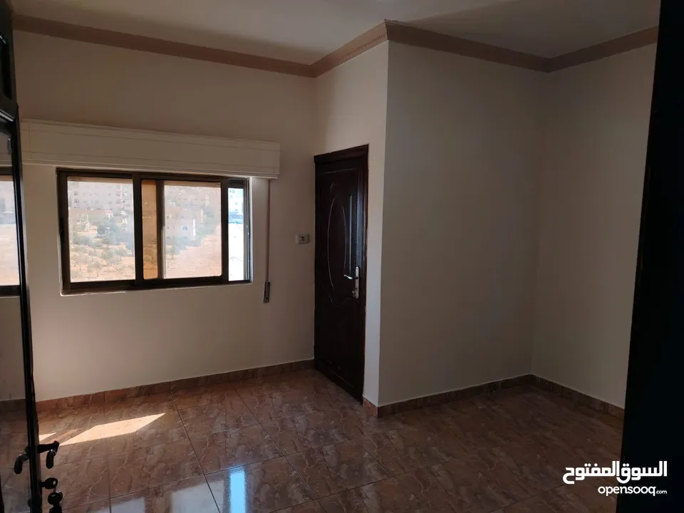 منزل للبيع في المستندة