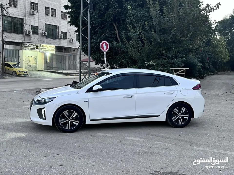 ايونيك هايبرد نخب بسعر مميز