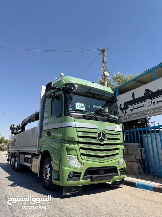 سيارة شحن مرسيدس  2020 mb5 قياس 2545 مع ونش طوب نوع palfinggr مع صندوق جناب المنيوم
