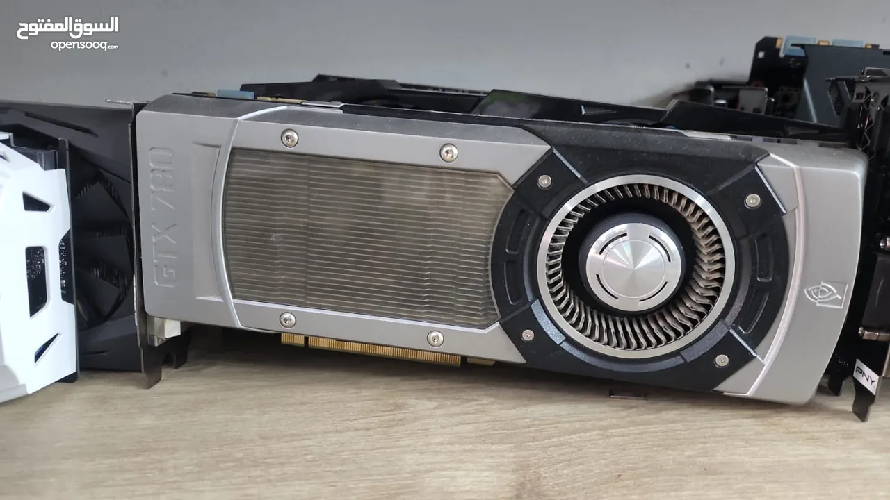 متوفر كروت شاشة بسعار مميزة