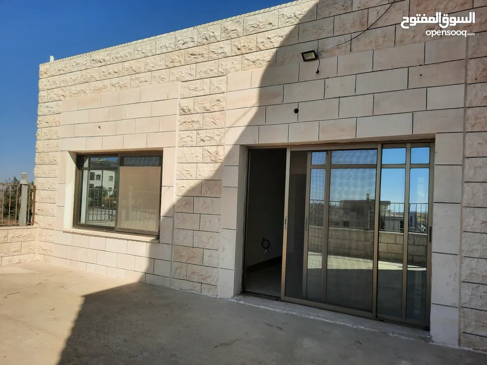 روف للايجار