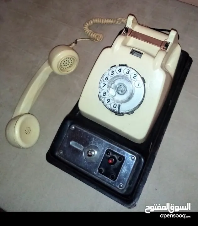 تلفونات قرص وتلفونات ارضي (كبسات) مميزة. الاسعار على الصور.