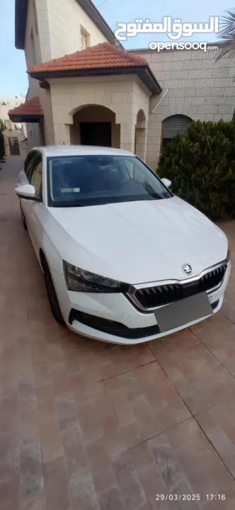 سكودا سكالا بنزين 2022 قطاره و لا غرام بويا لسه شركة