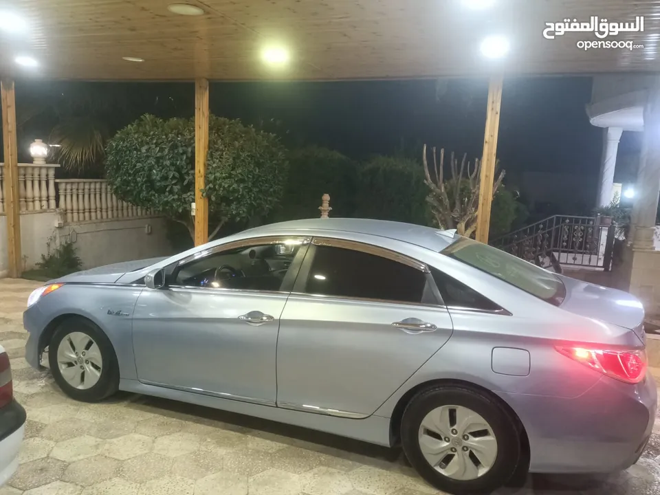 هونداي سوناتا هايبرد وارد امريكي فحص كامل خصوصي اصلي استخدام شخصي بحالة الوكالة بسعر مغري جدا 7300 د