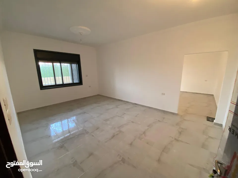 شقة للإيجار في البيرة البالوع