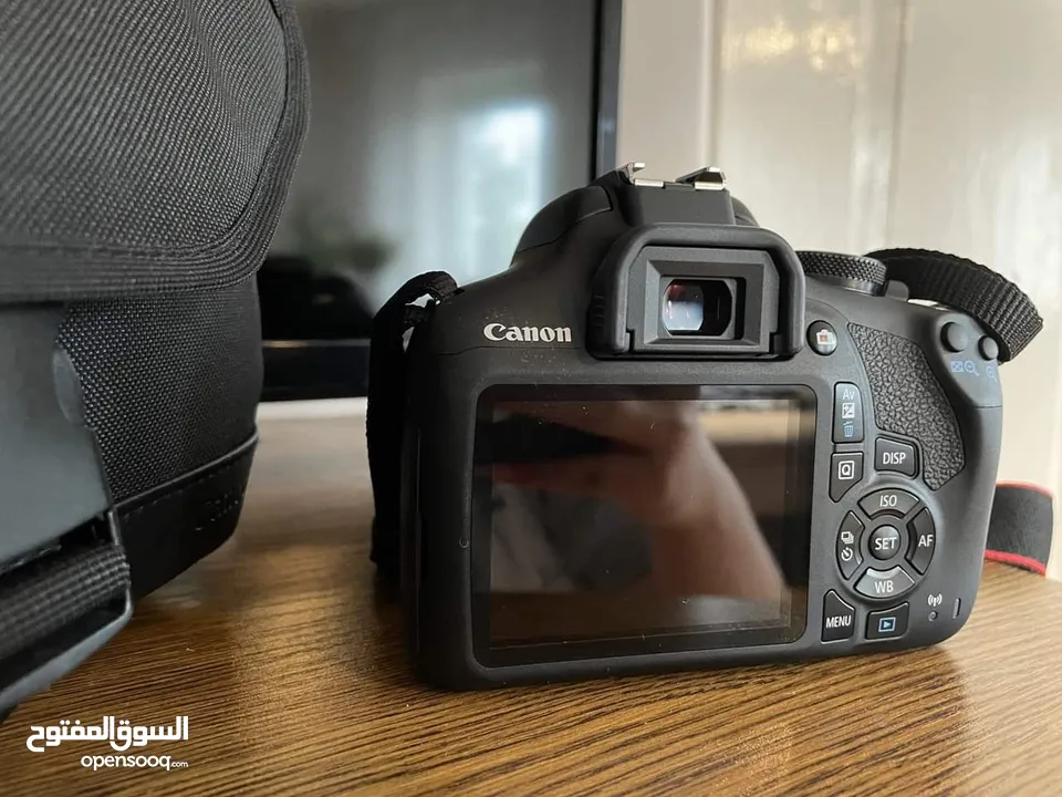 كاميرا canon 2000dشبه الجديده وكاله