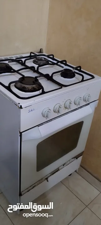 غاز مستعمل للبيع العيون الغاز كلها شغالة والفرن شغال